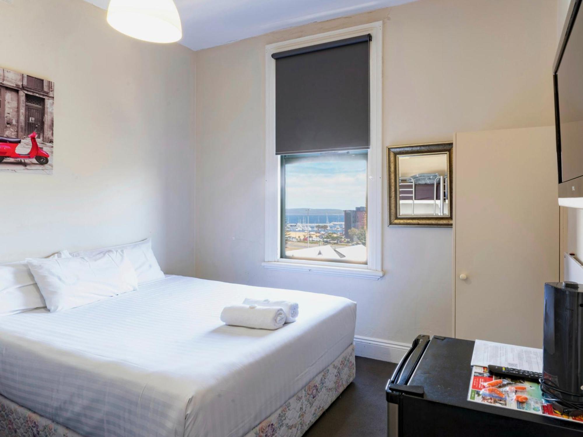 Six Degrees Boutique Hotel Albany Esterno foto